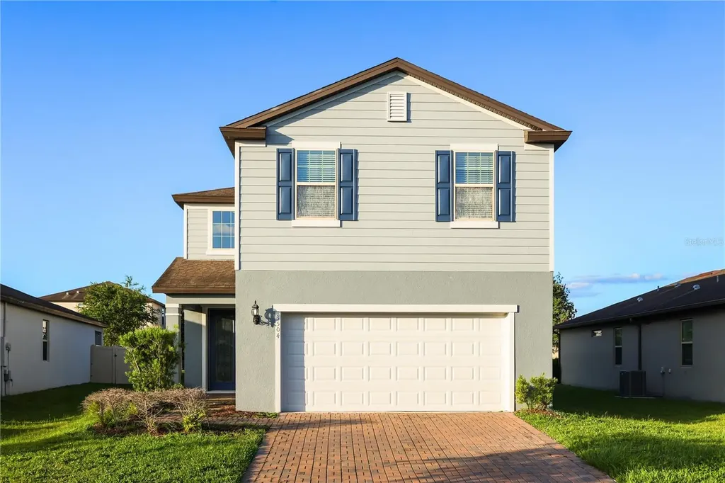 3504 Southern Cross Loop Kissimmee FL 34744