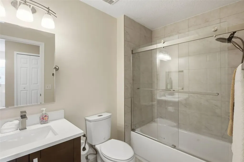 4722 Ormond Beach Way Kissimmee FL 34746