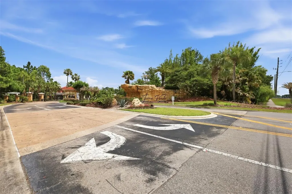 4722 Ormond Beach Way Kissimmee FL 34746