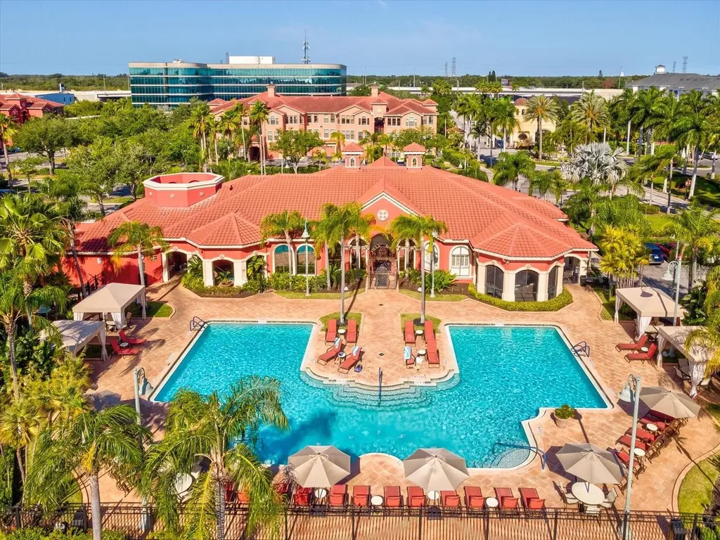 2731 Via Capri Clearwater FL 33764