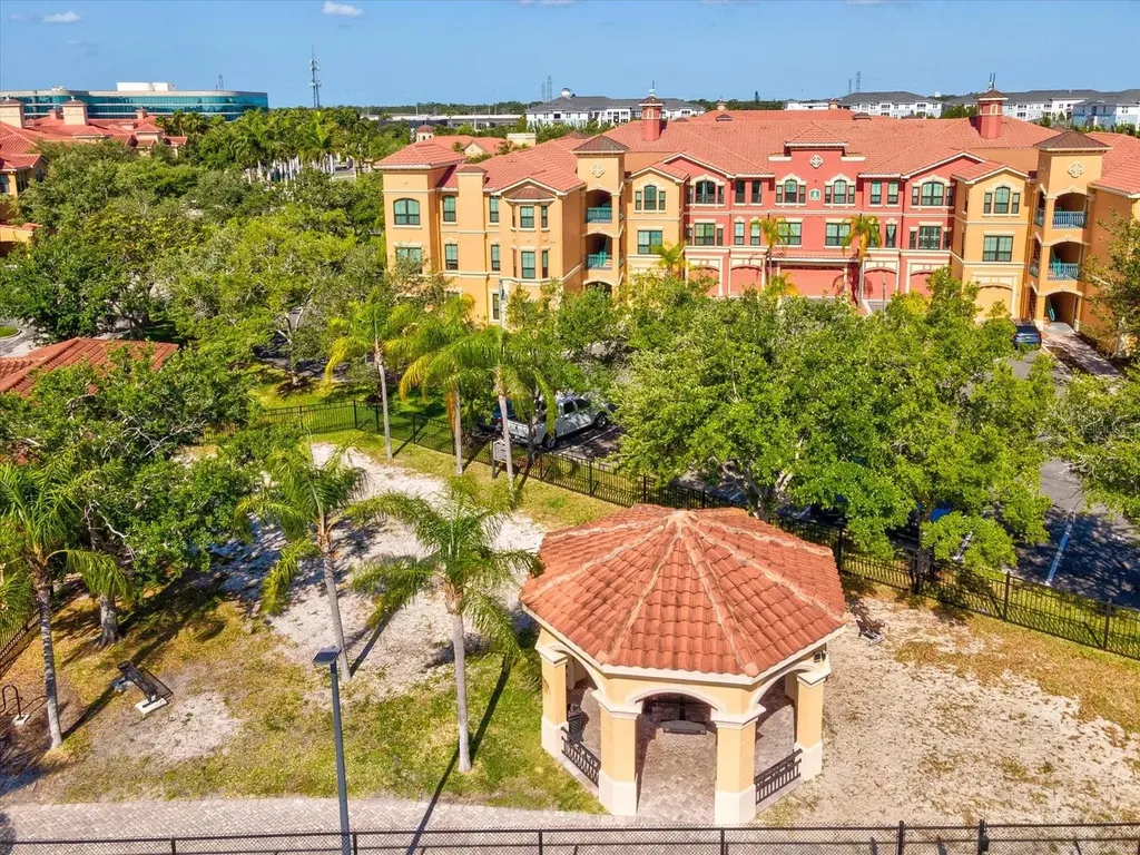 2731 Via Capri Clearwater FL 33764