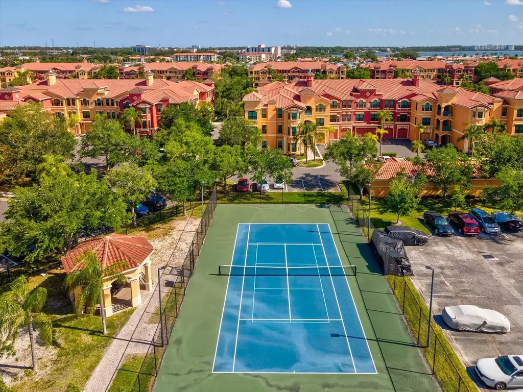 2731 Via Capri Clearwater FL 33764
