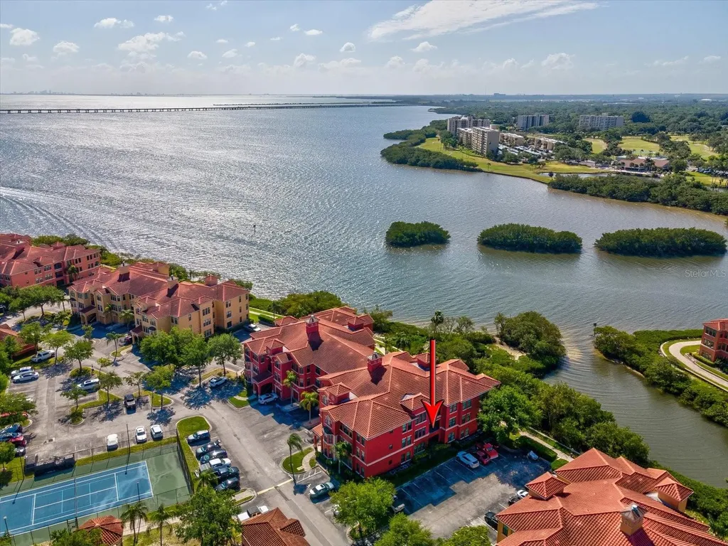 2731 Via Capri Clearwater FL 33764