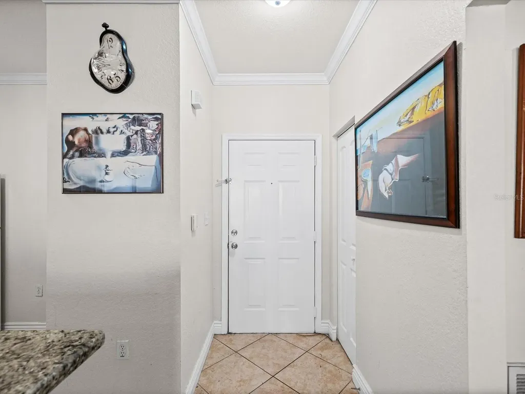 2731 Via Capri Clearwater FL 33764