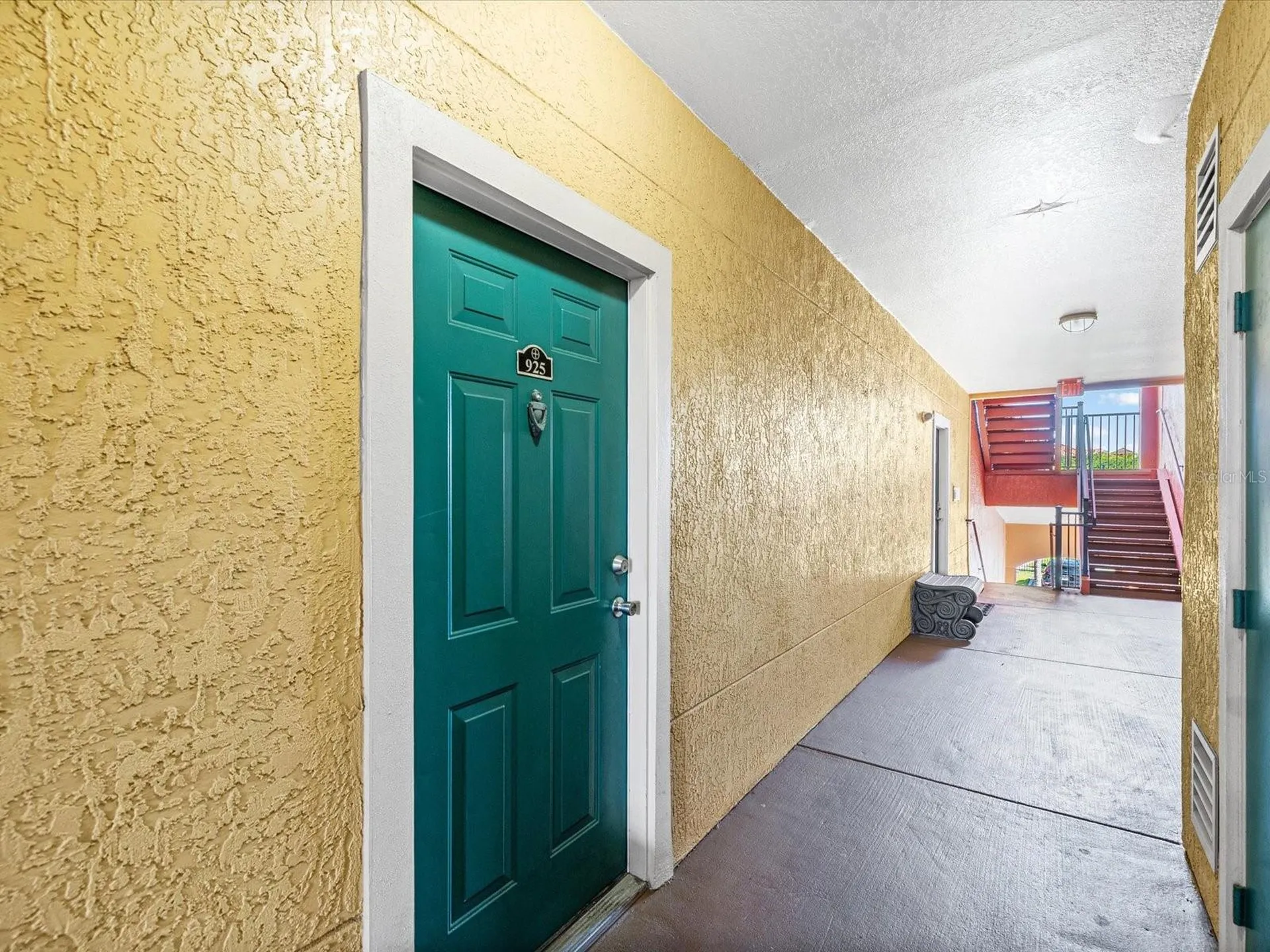 2731 Via Capri Clearwater FL 33764