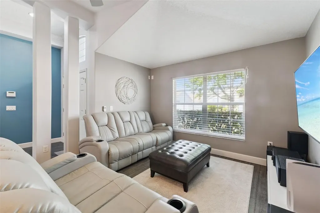309 Freshwater Court Orlando FL 32825