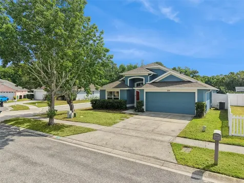 309 Freshwater Court Orlando FL 32825