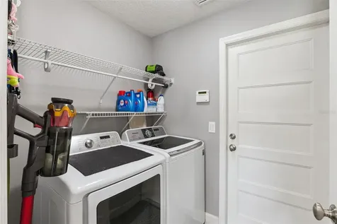 309 Freshwater Court Orlando FL 32825