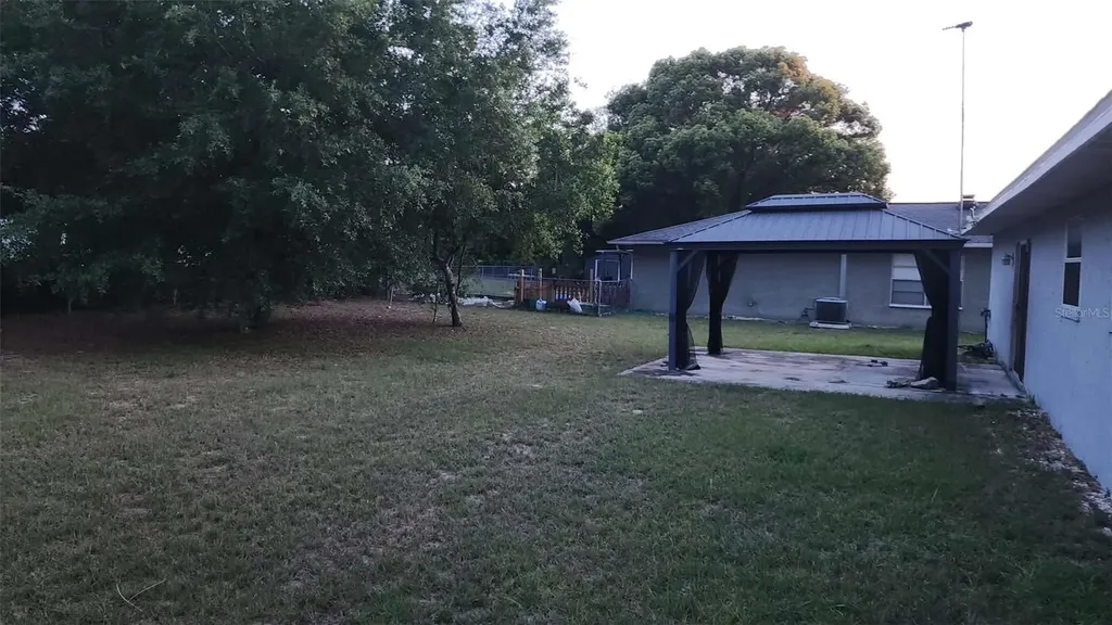 62 Silver Lane Ocala FL 34472