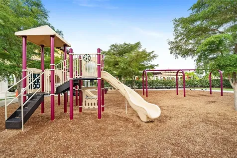 20120 Ragazza Circle Venice FL 34293