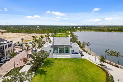 20120 Ragazza Circle Venice FL 34293