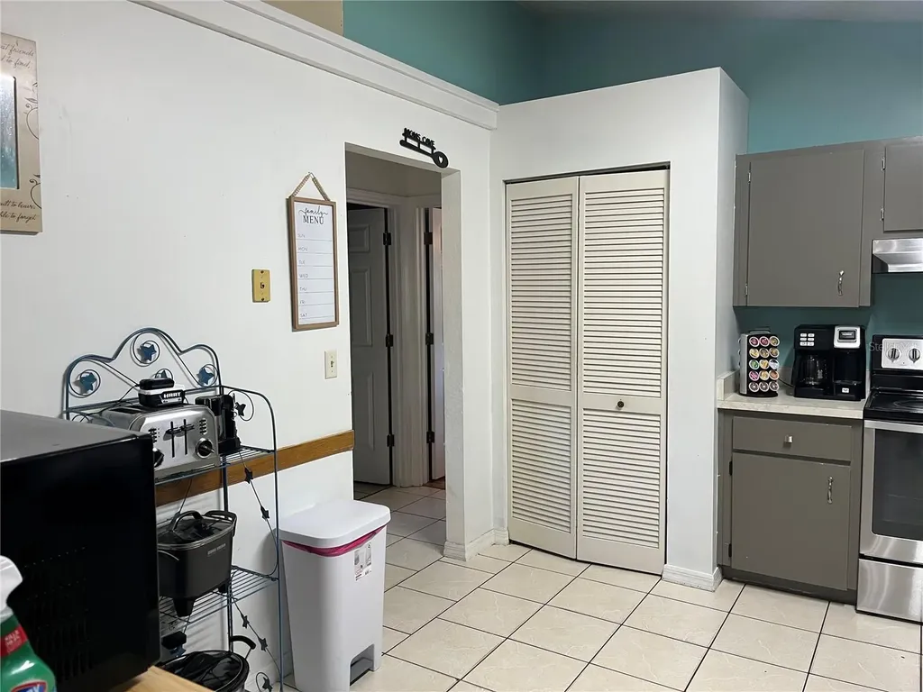 10631 W Highway 40 Ocala FL 34482