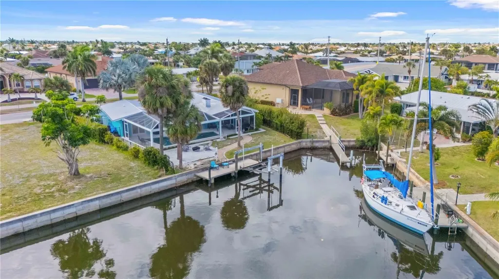 1960 W Marion Avenue Punta Gorda FL 33950