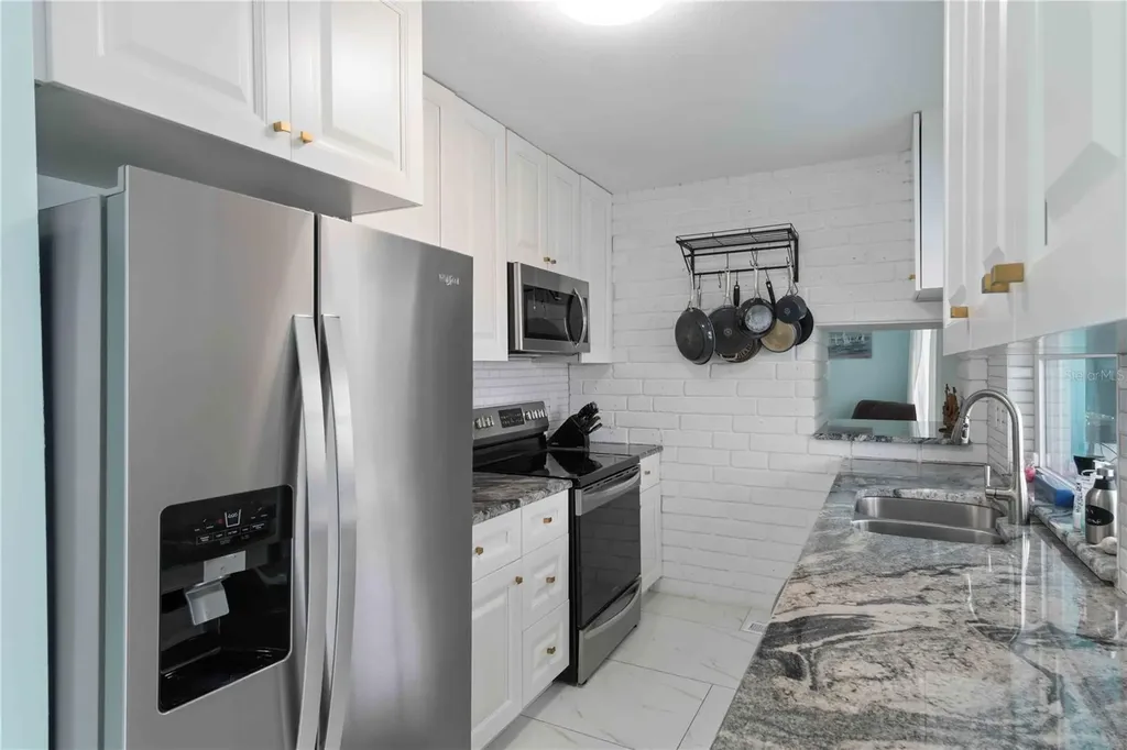 1960 W Marion Avenue Punta Gorda FL 33950