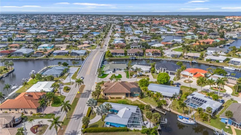 1960 W Marion Avenue Punta Gorda FL 33950