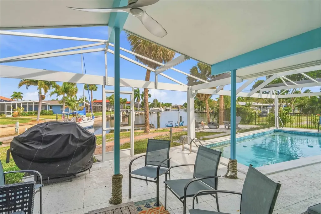 1960 W Marion Avenue Punta Gorda FL 33950