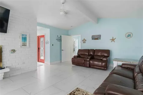 1960 W Marion Avenue Punta Gorda FL 33950