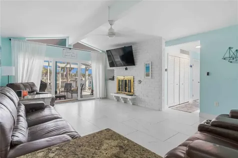 1960 W Marion Avenue Punta Gorda FL 33950