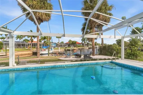 1960 W Marion Avenue Punta Gorda FL 33950