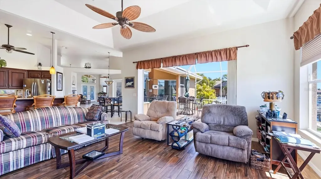 324 Oakwood Circle Englewood FL 34223