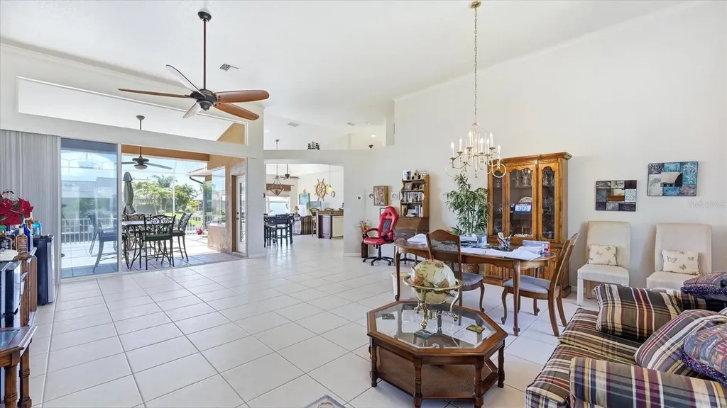 324 Oakwood Circle Englewood FL 34223