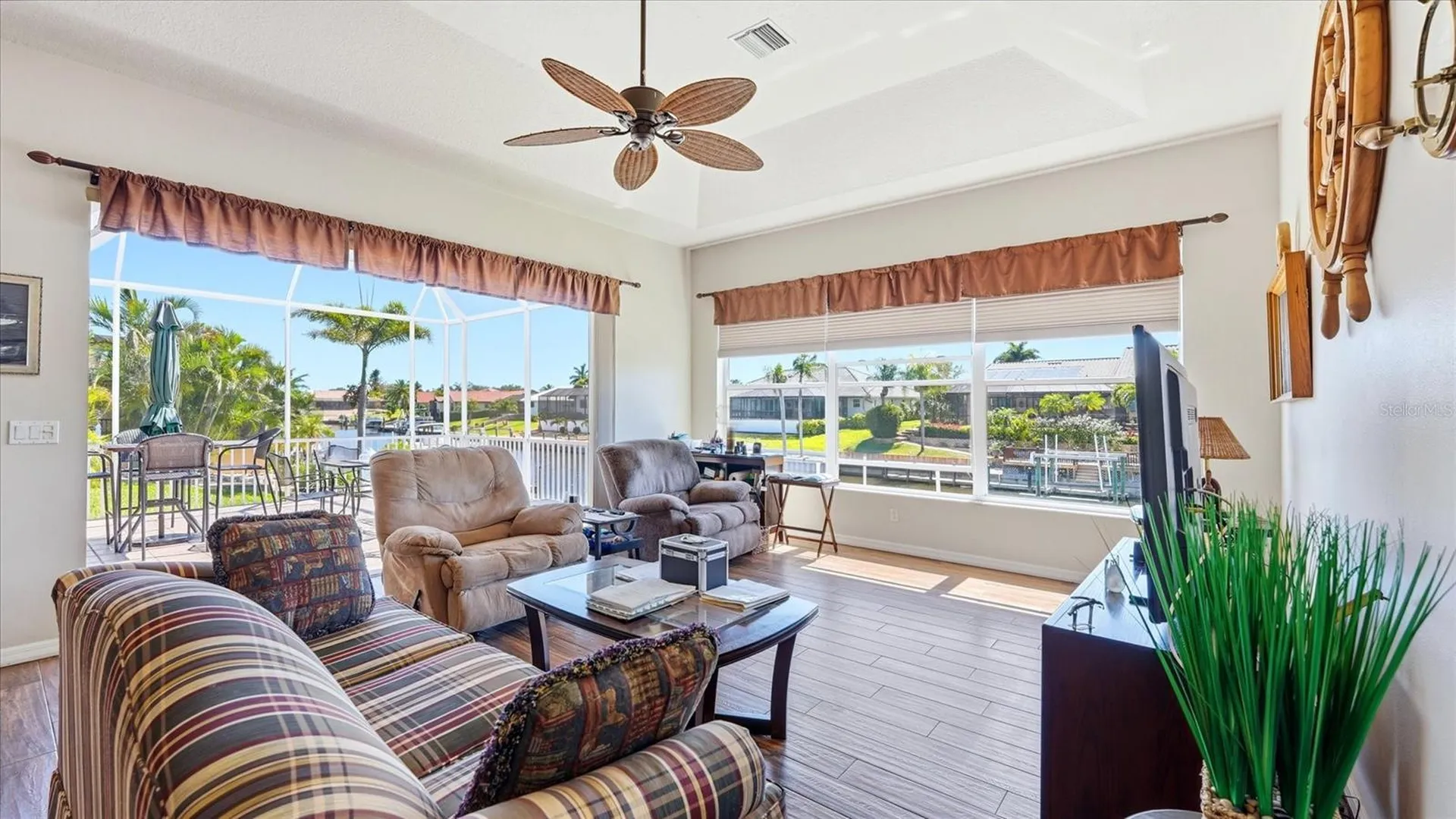 324 Oakwood Circle Englewood FL 34223
