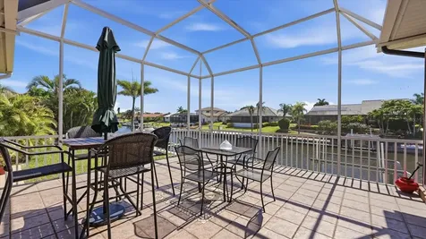 324 Oakwood Circle Englewood FL 34223
