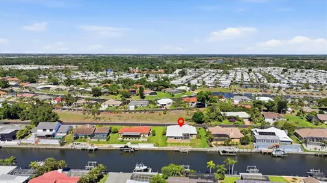324 Oakwood Circle Englewood FL 34223