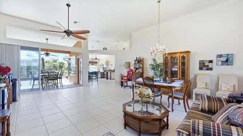 324 Oakwood Circle Englewood FL 34223