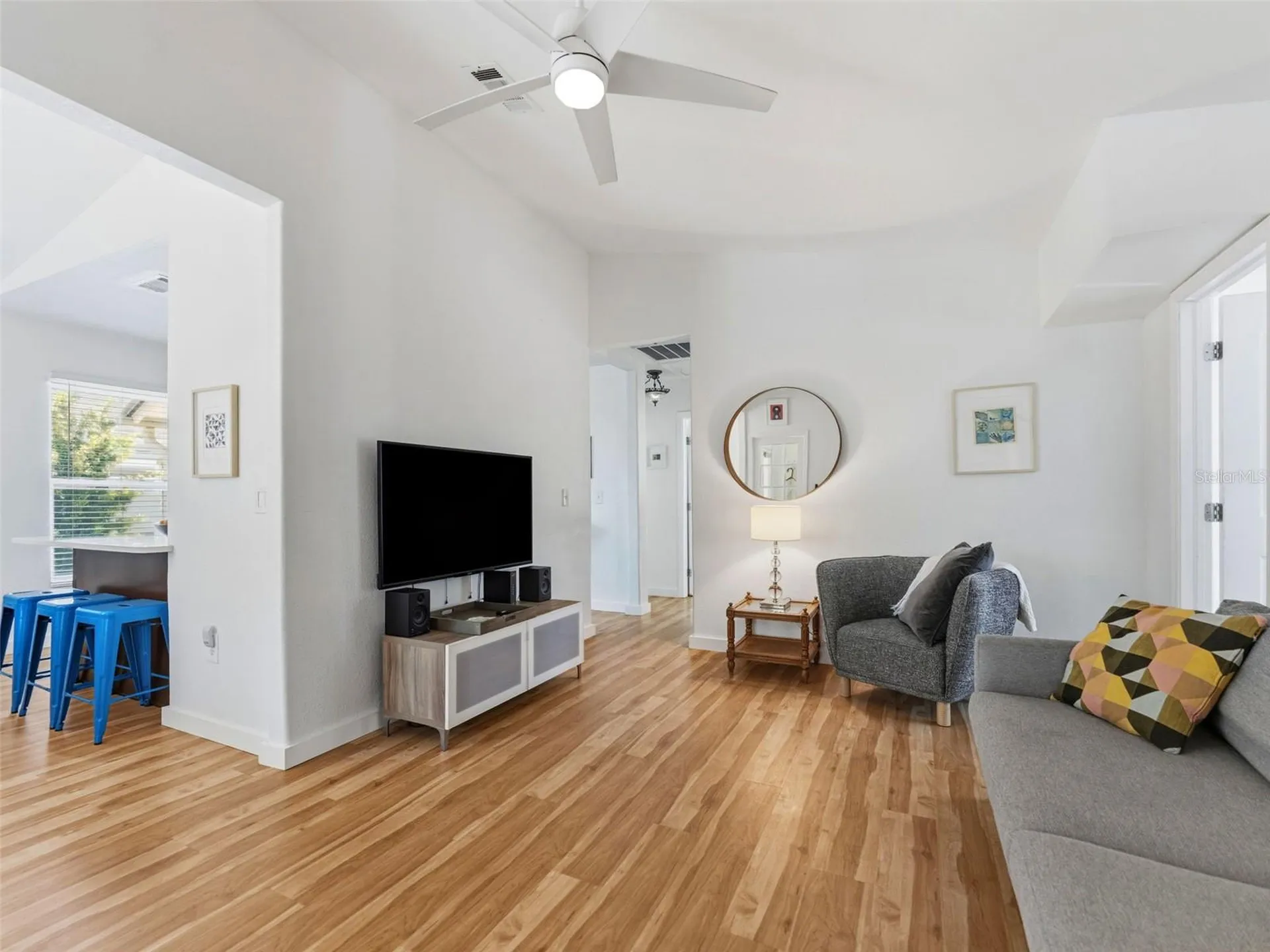 2005 3rd Street S St Petersburg FL 33705