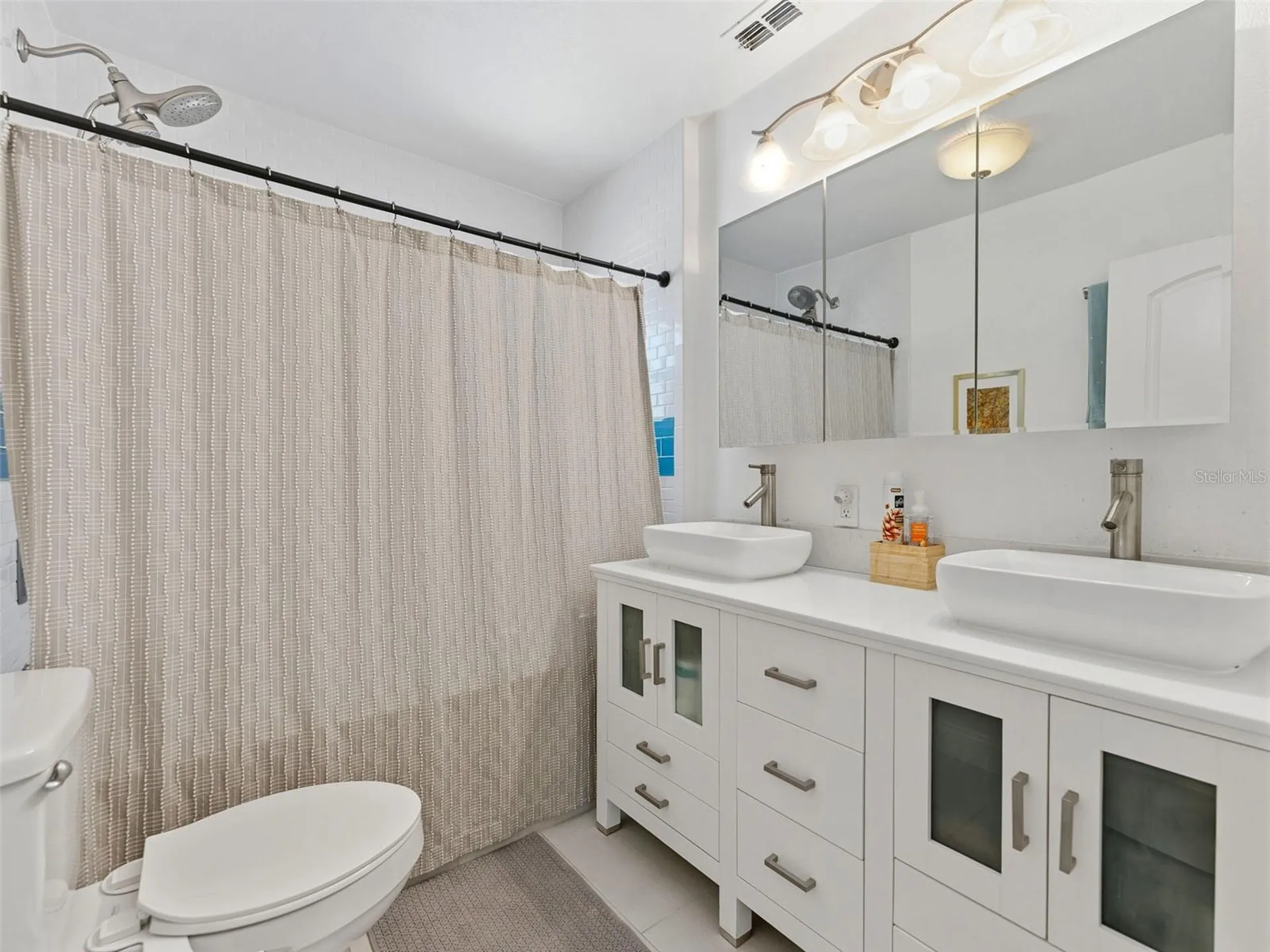 2005 3rd Street S St Petersburg FL 33705