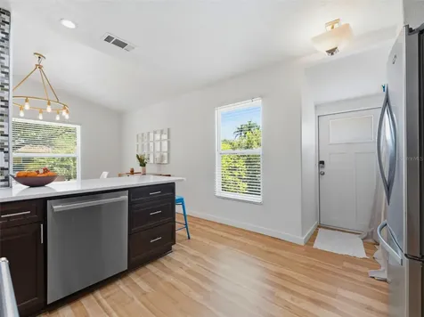 2005 3rd Street S St Petersburg FL 33705