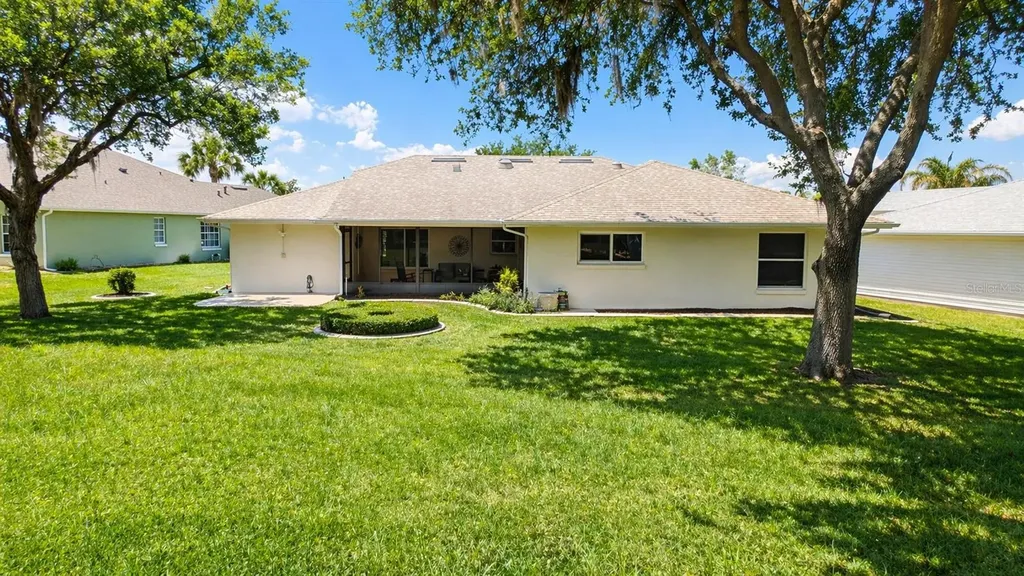 5277 Indian Ocean Loop Tavares FL 32778