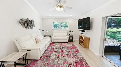 5277 Indian Ocean Loop Tavares FL 32778