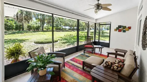 5277 Indian Ocean Loop Tavares FL 32778