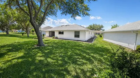 5277 Indian Ocean Loop Tavares FL 32778