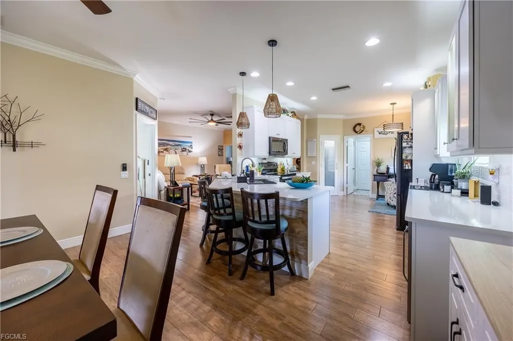 2128 Cape Heather Circle Cape Coral FL 33991
