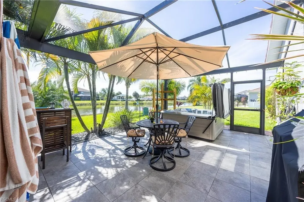 2128 Cape Heather Circle Cape Coral FL 33991