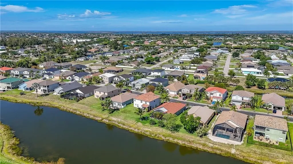 2128 Cape Heather Circle Cape Coral FL 33991