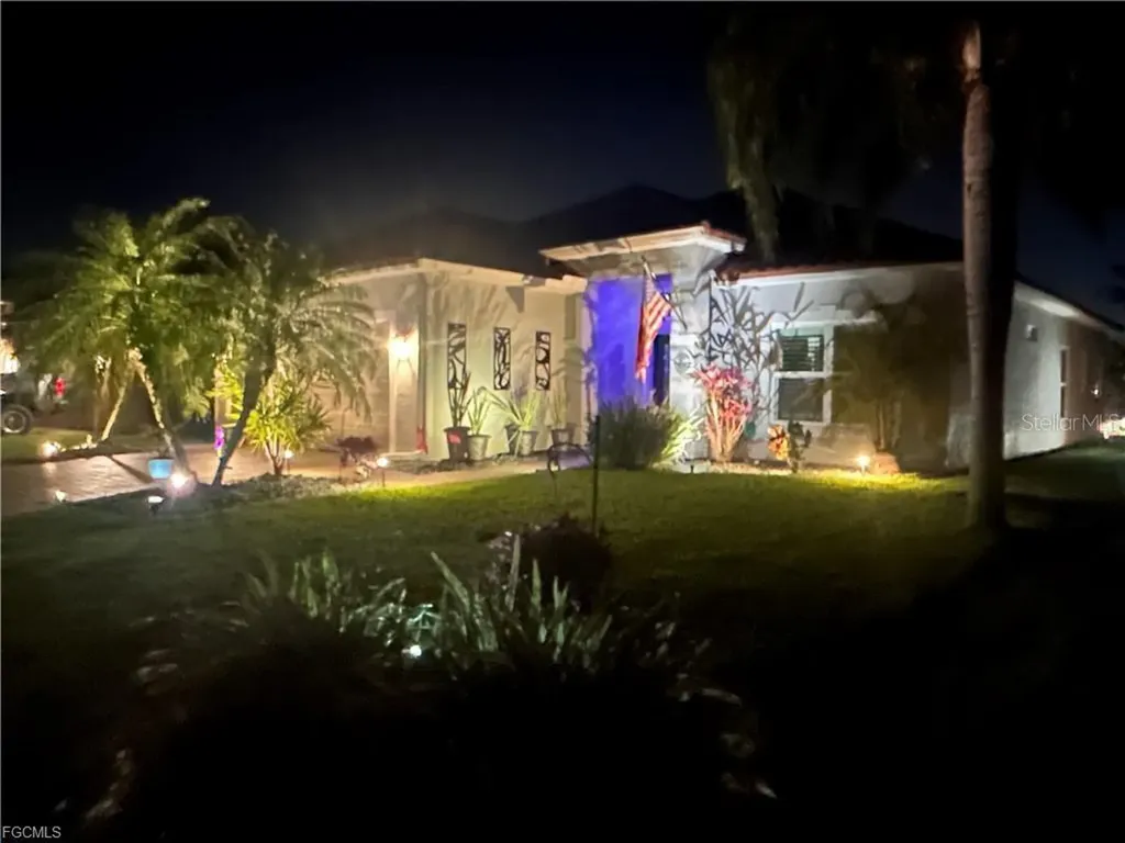 2128 Cape Heather Circle Cape Coral FL 33991