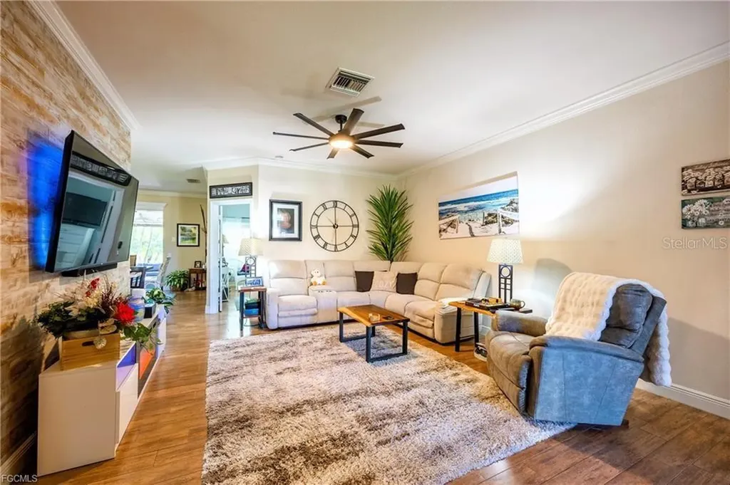 2128 Cape Heather Circle Cape Coral FL 33991
