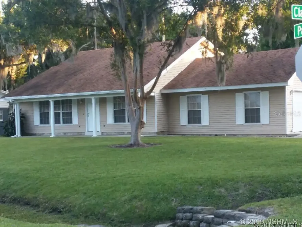 572 Palm Drive New Smyrna Beach FL 32168