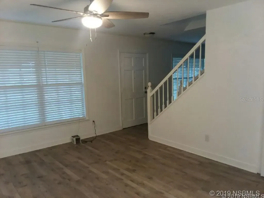572 Palm Drive New Smyrna Beach FL 32168