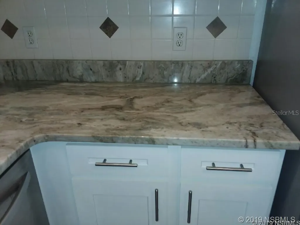 572 Palm Drive New Smyrna Beach FL 32168