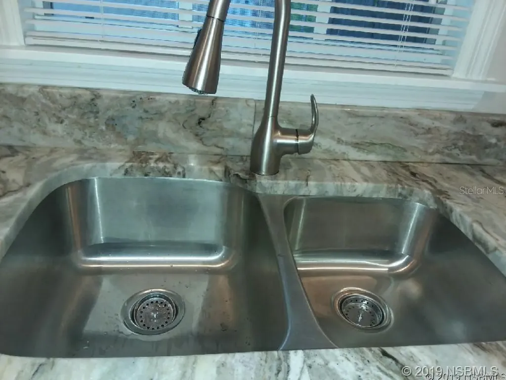 572 Palm Drive New Smyrna Beach FL 32168