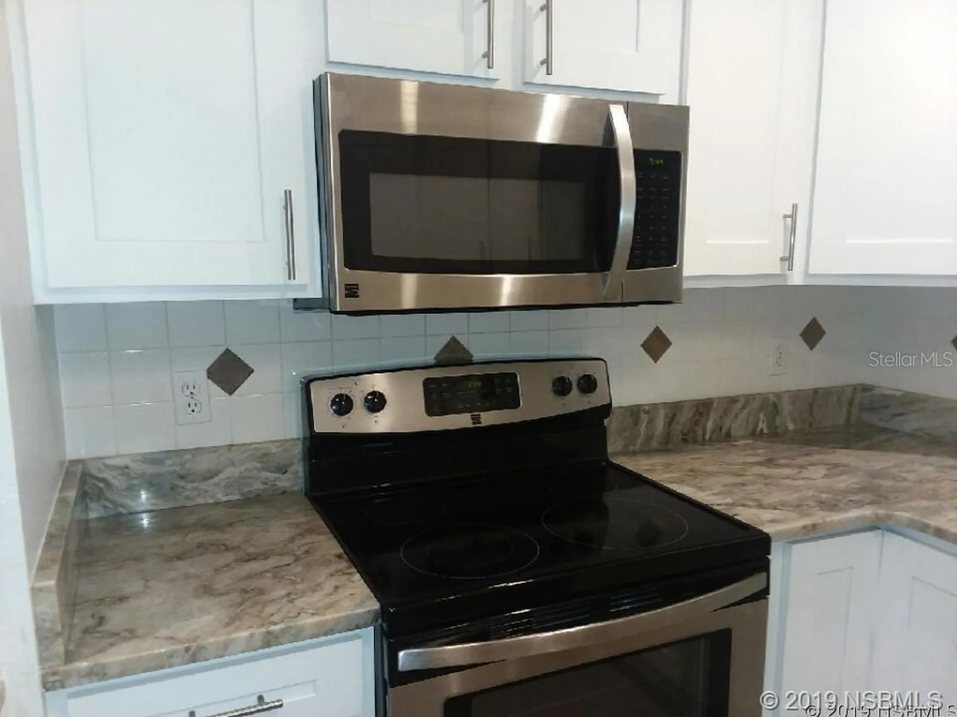 572 Palm Drive New Smyrna Beach FL 32168