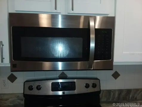 572 Palm Drive New Smyrna Beach FL 32168