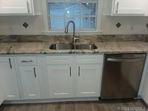 572 Palm Drive New Smyrna Beach FL 32168
