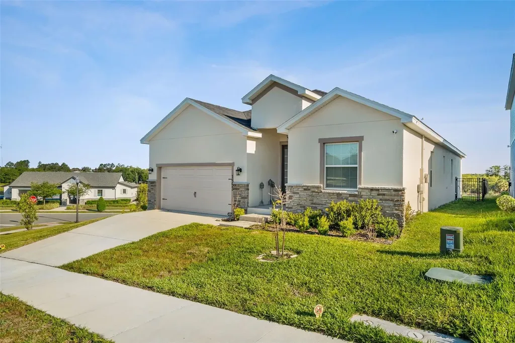 1553 Fleur Drive Davenport FL 33837