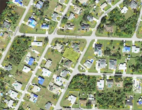 572 Kellstadt Street NW Port Charlotte FL 33952
